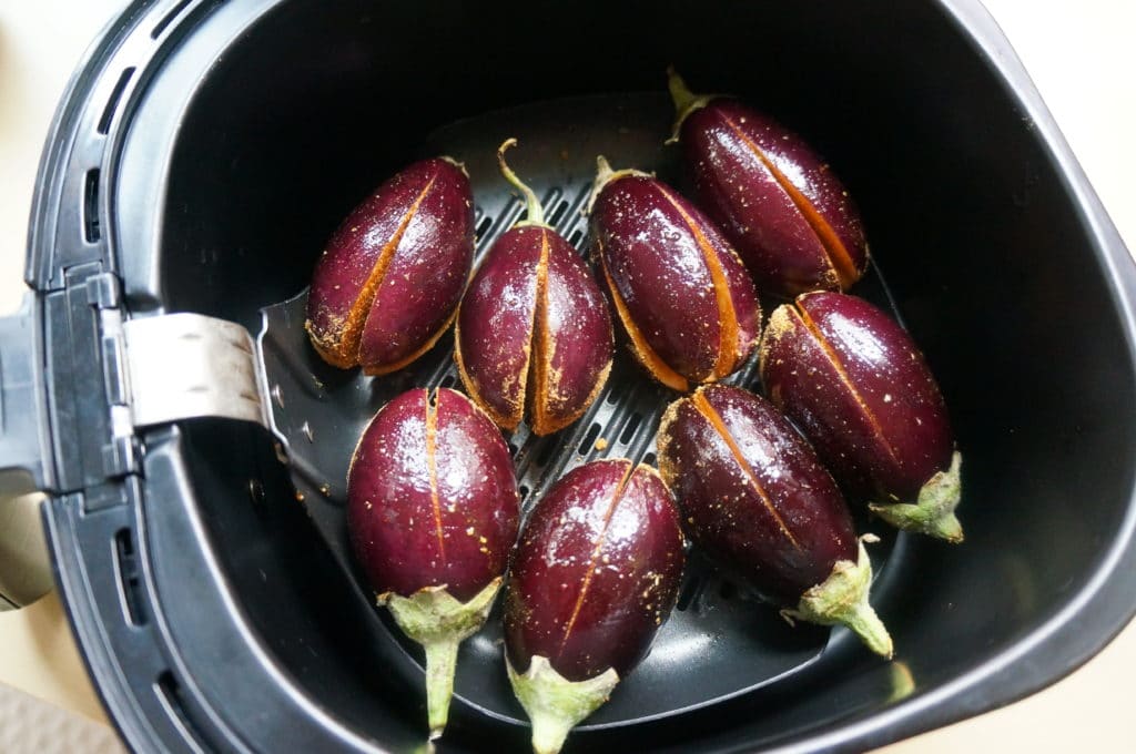Air Fryer Stuffed Eggplant are delicious, made with baby eggplants stuffed with aromatic and flavorful spices. You can enjoy these air fryer eggplant as an appetizer or with your meal as a side. Air Fryer Stuffed Eggplant. Bharwan Baingan. Place spice stuffed eggplant in air fryer