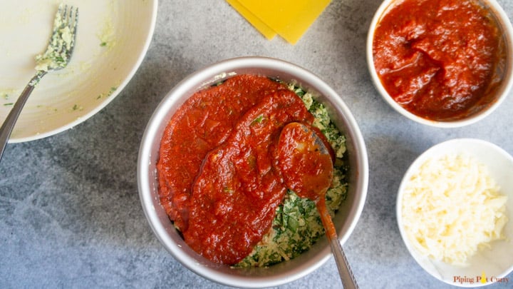 Spinach Artichoke Lasagna - Instant Pot 4. Layer marinara