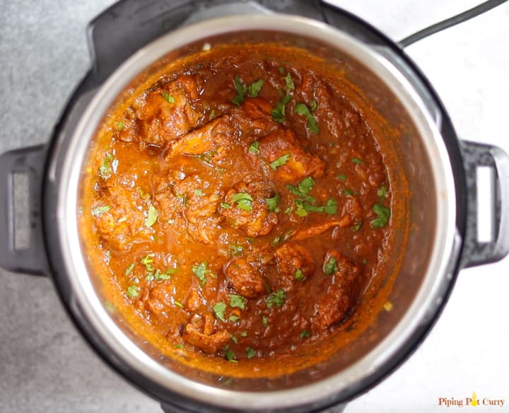 Chicken Vindaloo in the instant pot ready to be served